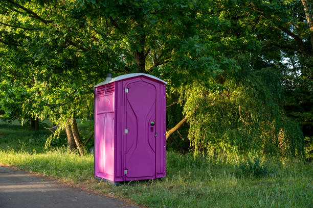 Best Sanitation services for porta potties  in Lynnwood, WA