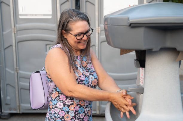 Best Emergency porta potty rental  in Lynnwood, WA